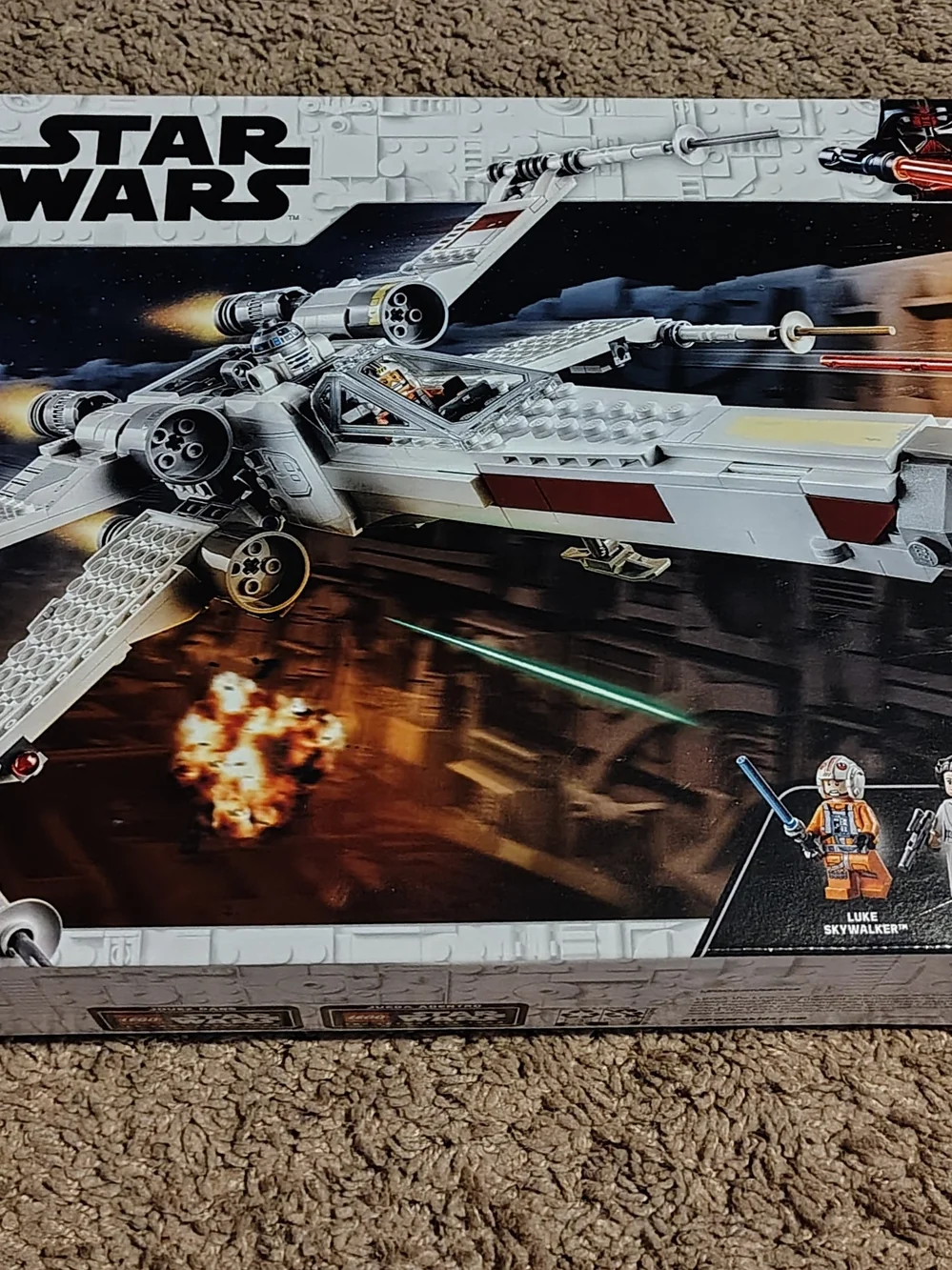 Star Wars X-Wing Fighter LEGO Set